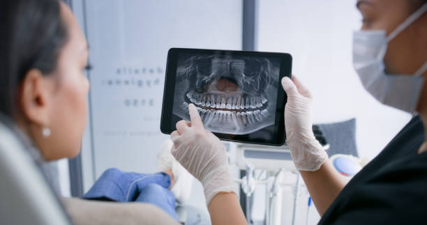 Best Chipped Tooth Repair Near Me  in Country Clu, CA